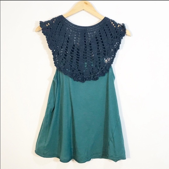 Free People Boho Crochet Detail Top size Small - Picture 5 of 6